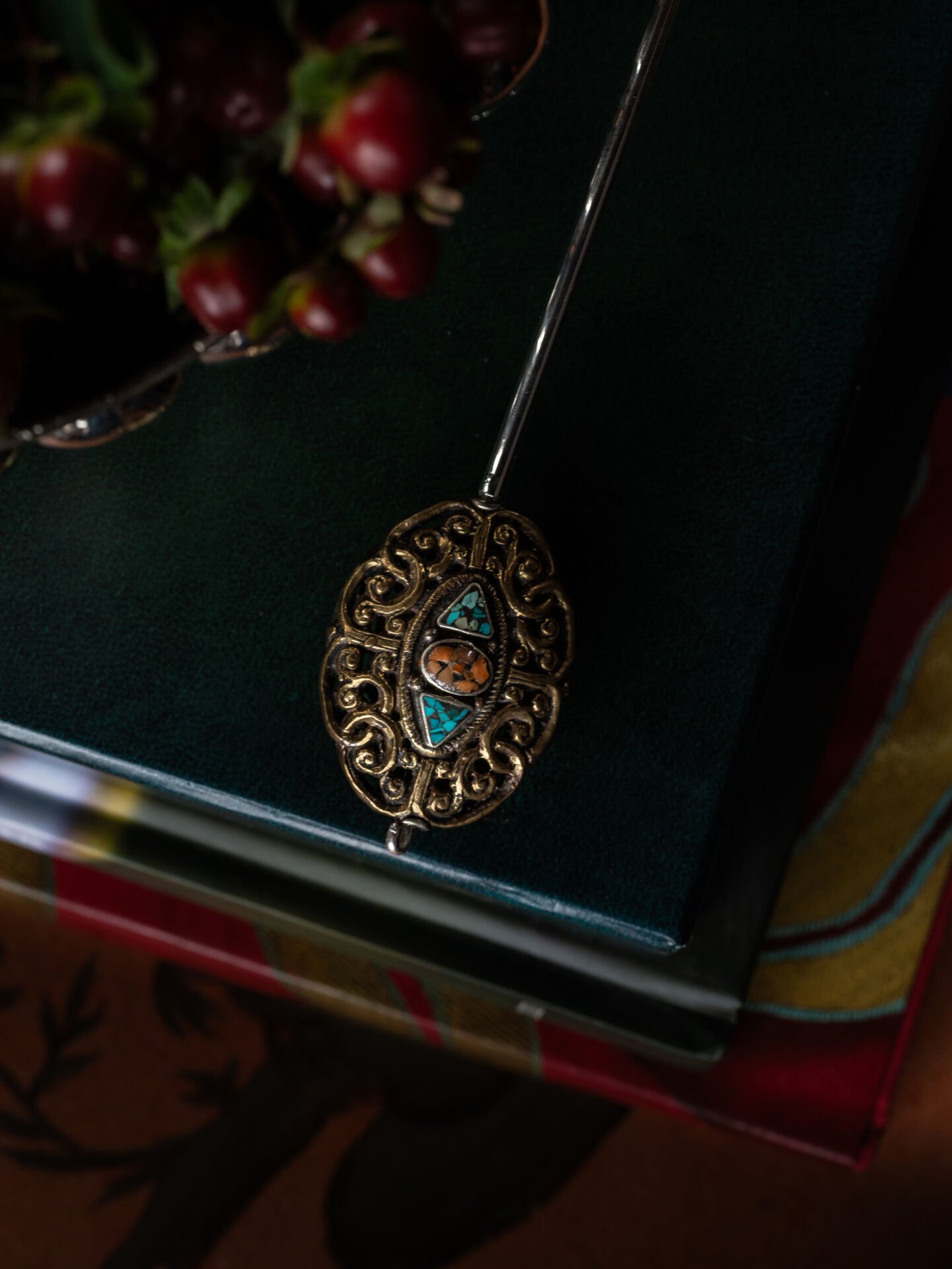 Altın Tuğra Mum Söndürücü