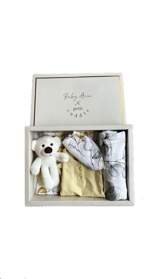 Baby Aria x Petit Cuddle / 3-6 Ay